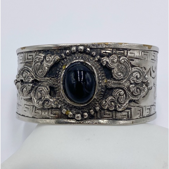 Vintage Asian Foo Dog Lion Dragon Silver Tone Cuff Bracelet - Picture 2 of 13